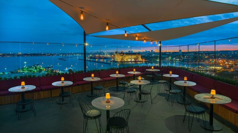 DoubleTree By Hilton İstanbul Moda